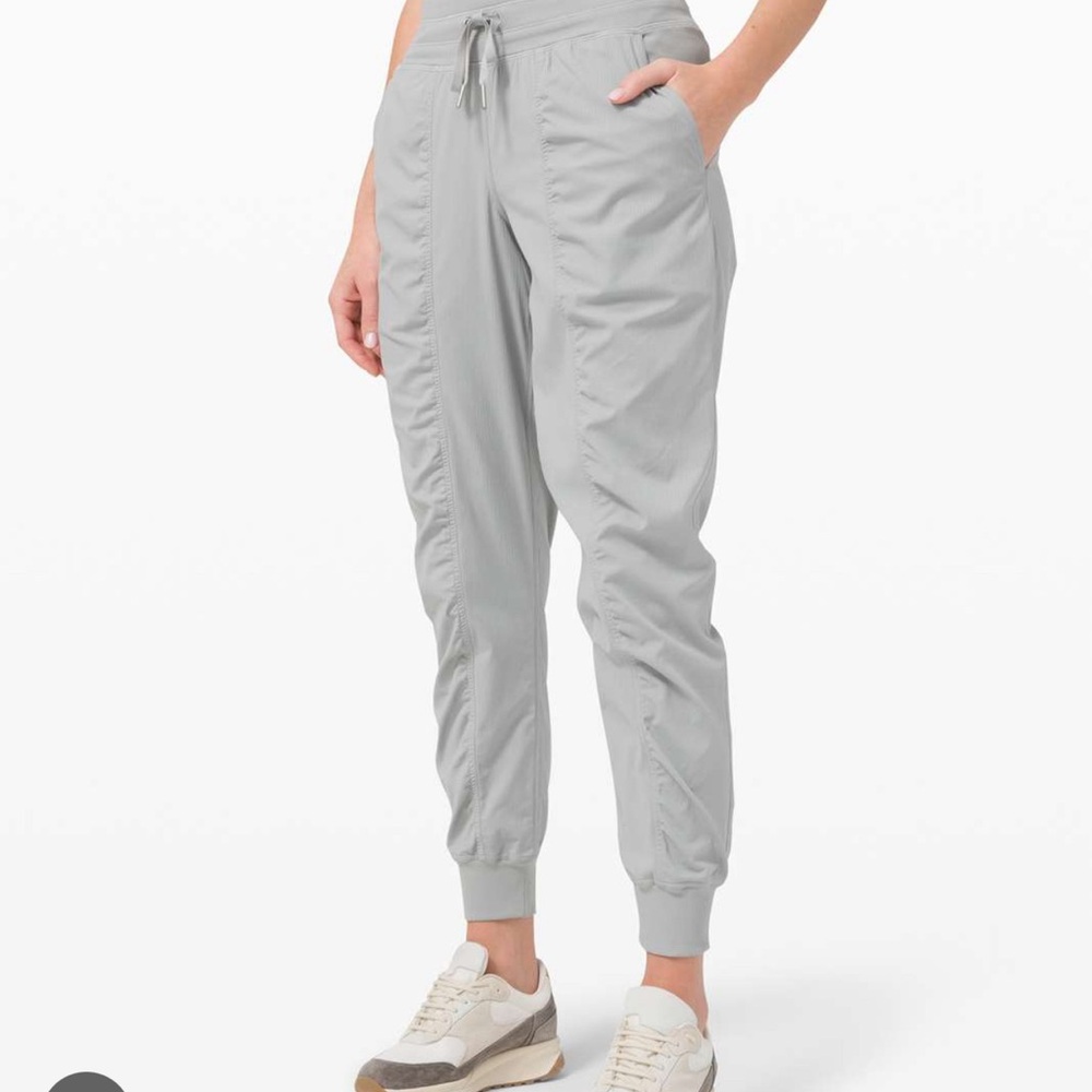 Dance Studio Jogger Lululemon - image 1